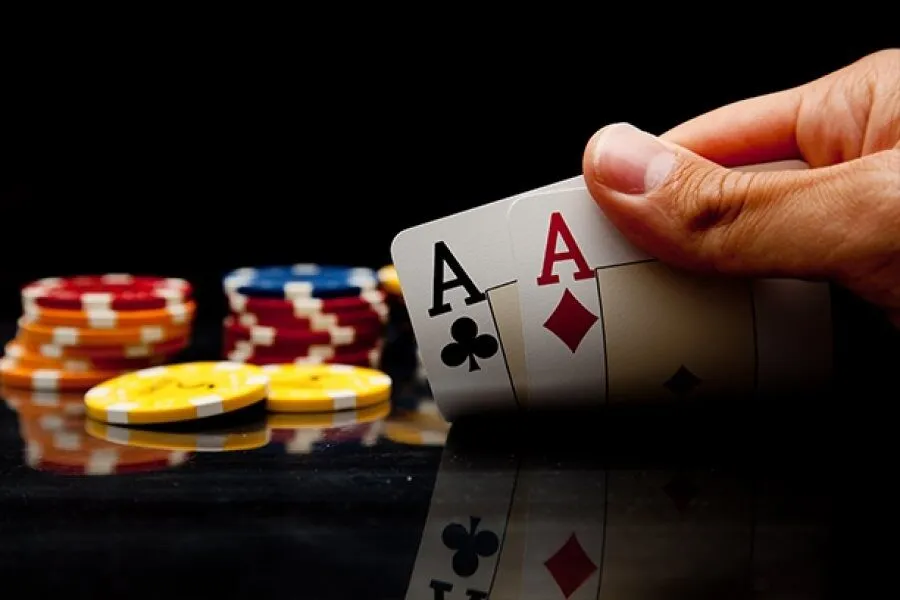 Phỏm tại cổng game Tin88 thu hút đông đảo người chơi bởi những ưu thế nổi bật